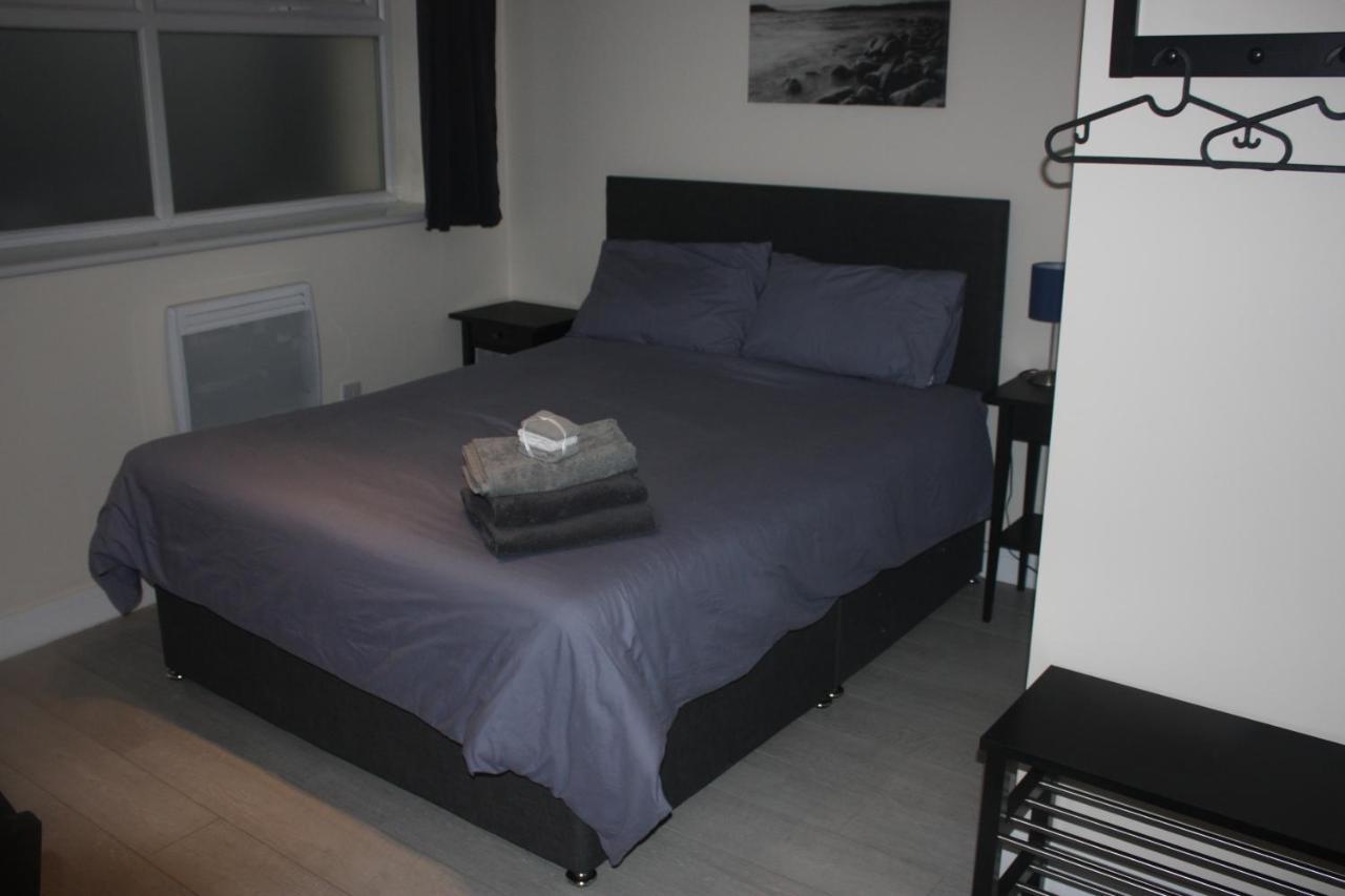 Dockside Lodge Liverpool Bagian luar foto