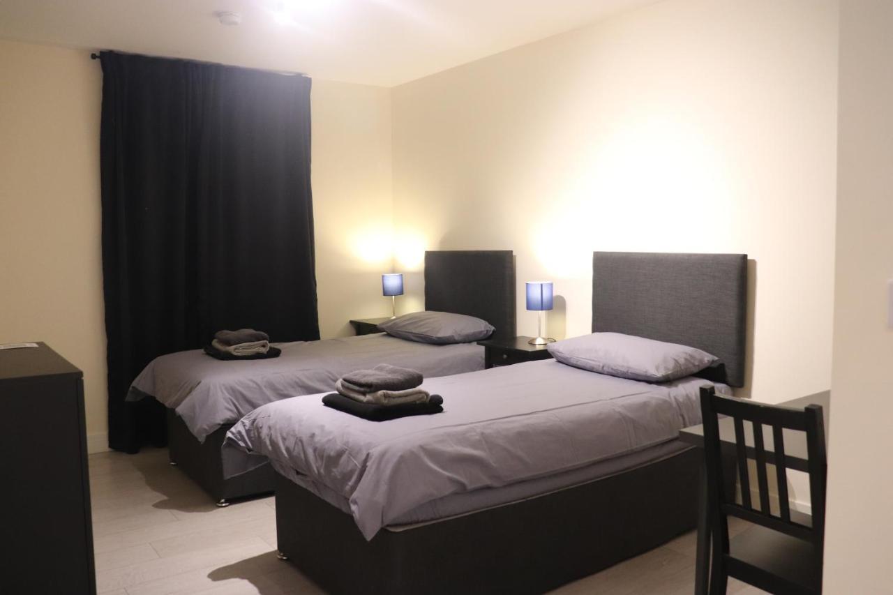 Dockside Lodge Liverpool Bagian luar foto