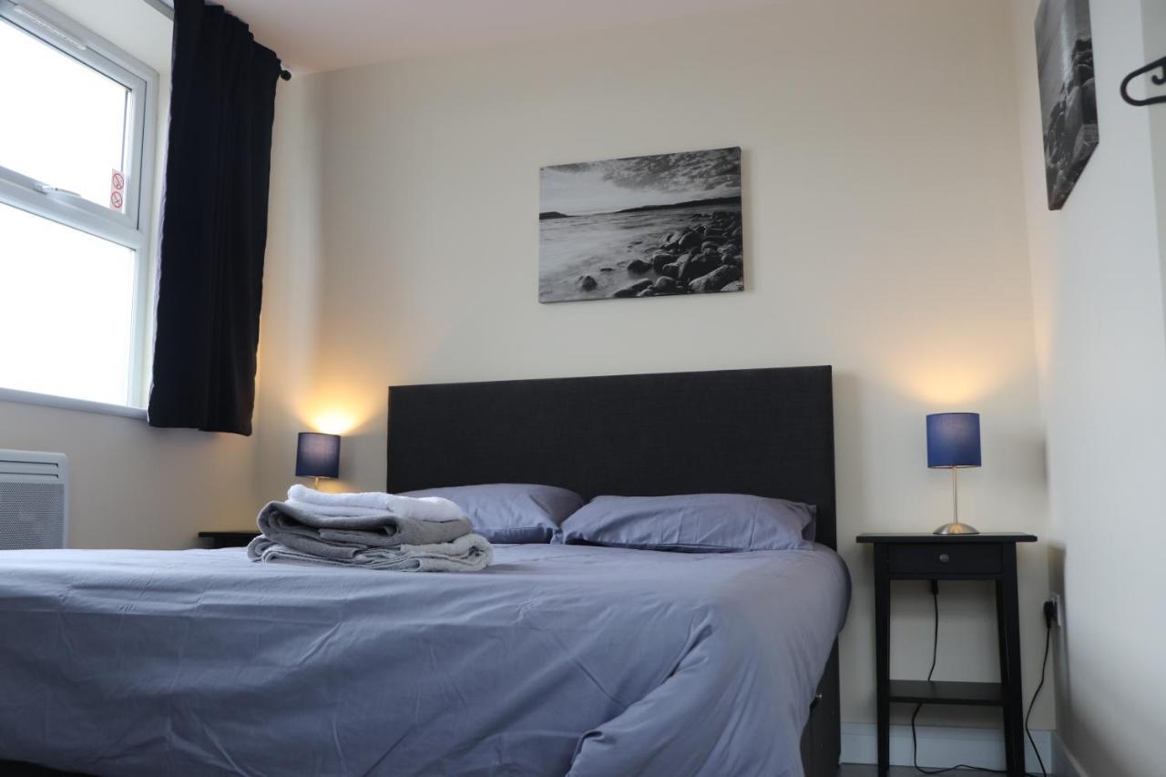 Dockside Lodge Liverpool Bagian luar foto