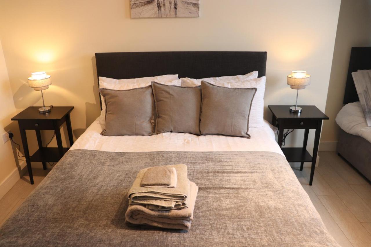 Dockside Lodge Liverpool Bagian luar foto