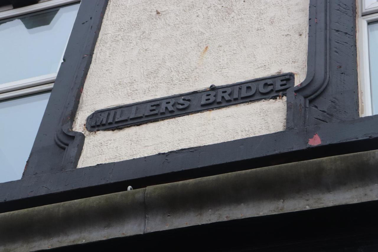 Dockside Lodge Liverpool Bagian luar foto