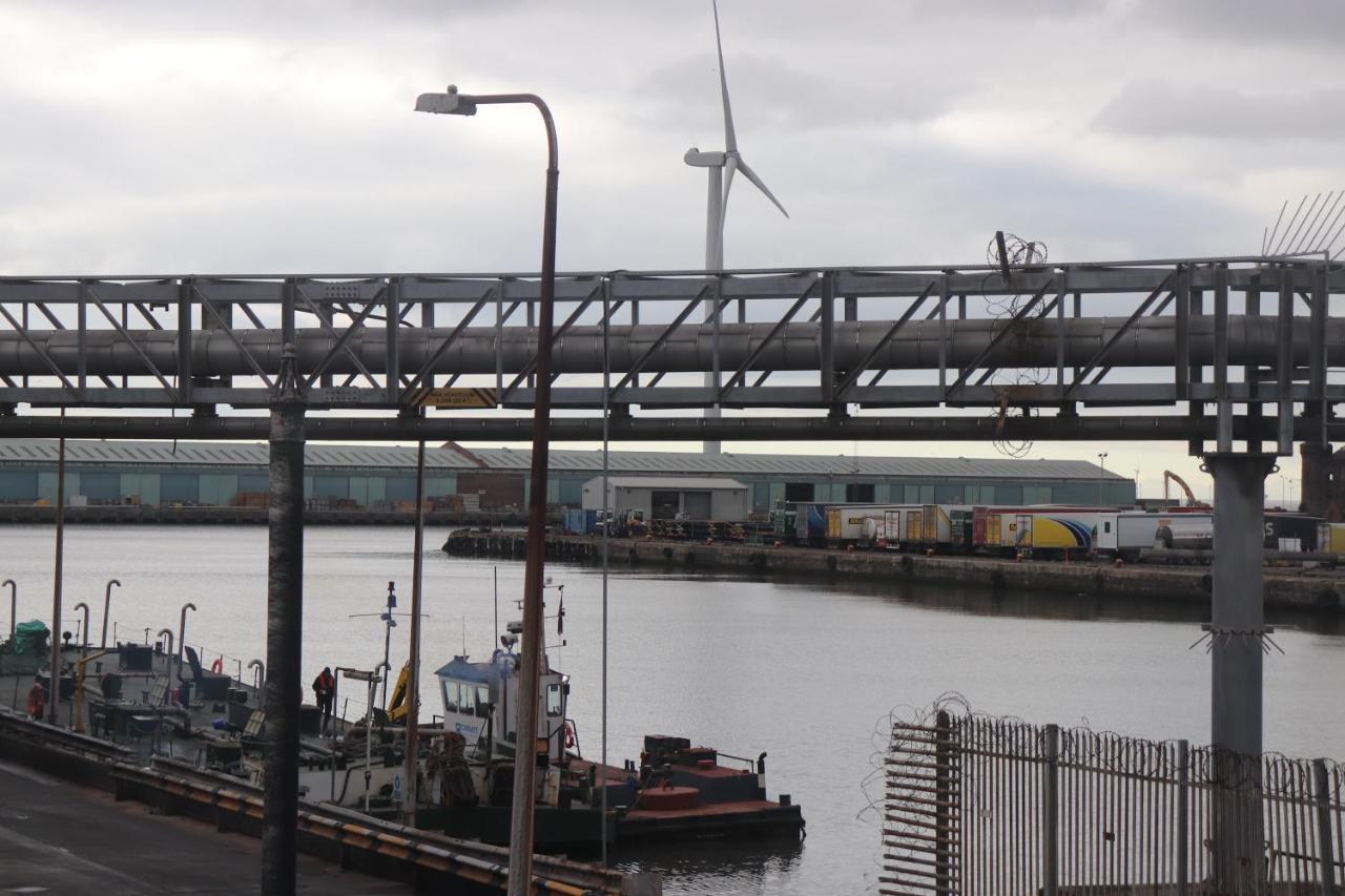 Dockside Lodge Liverpool Bagian luar foto
