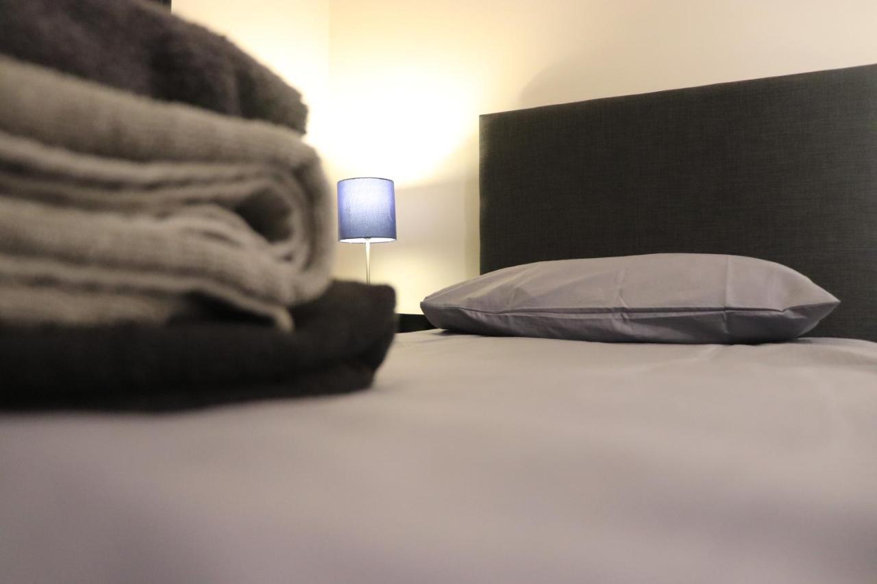 Dockside Lodge Liverpool Bagian luar foto