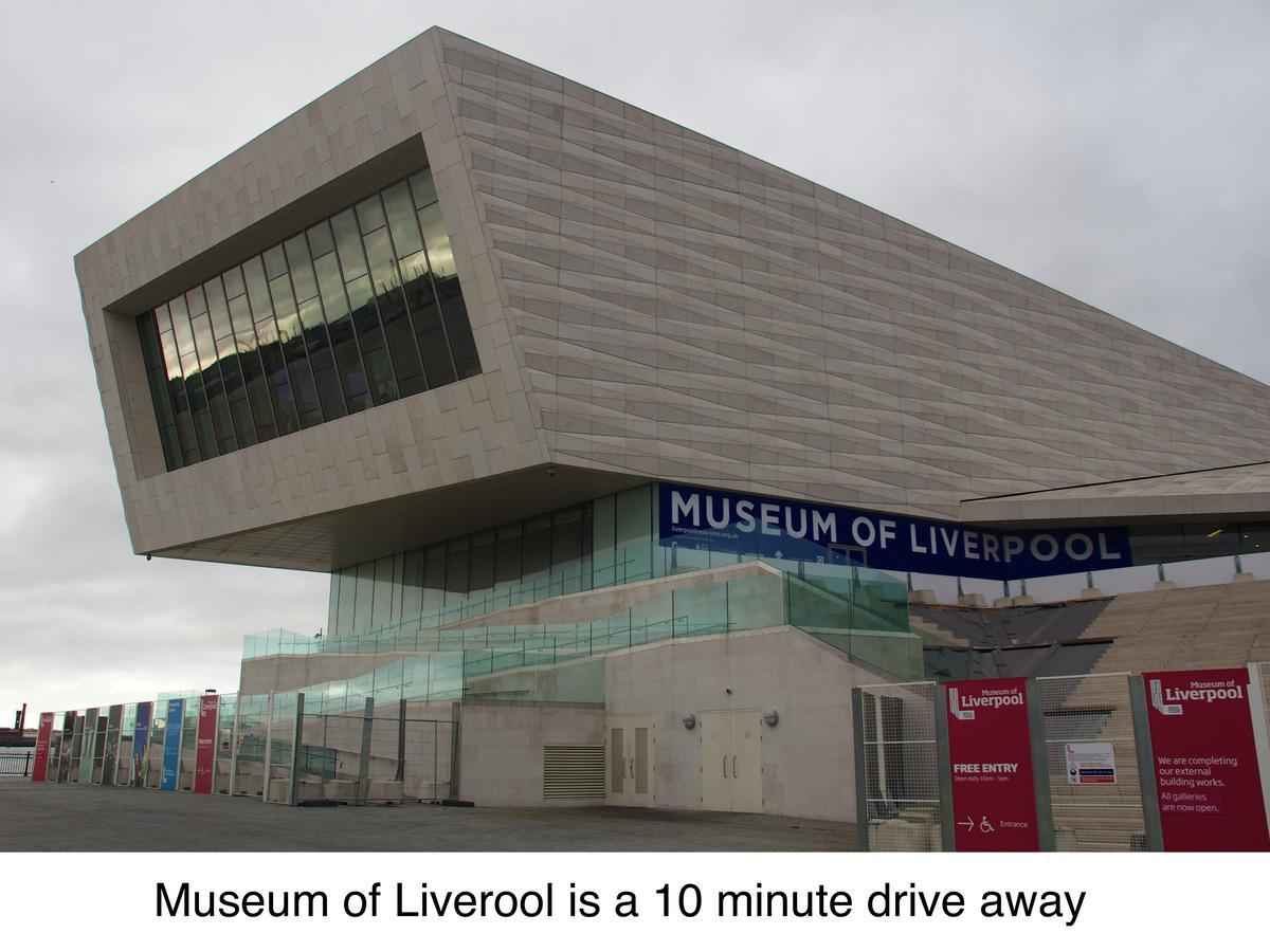Dockside Lodge Liverpool Bagian luar foto