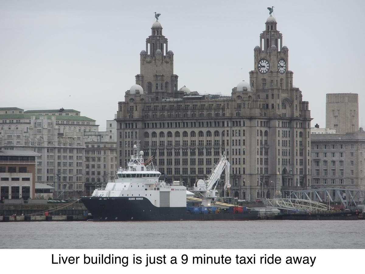 Dockside Lodge Liverpool Bagian luar foto